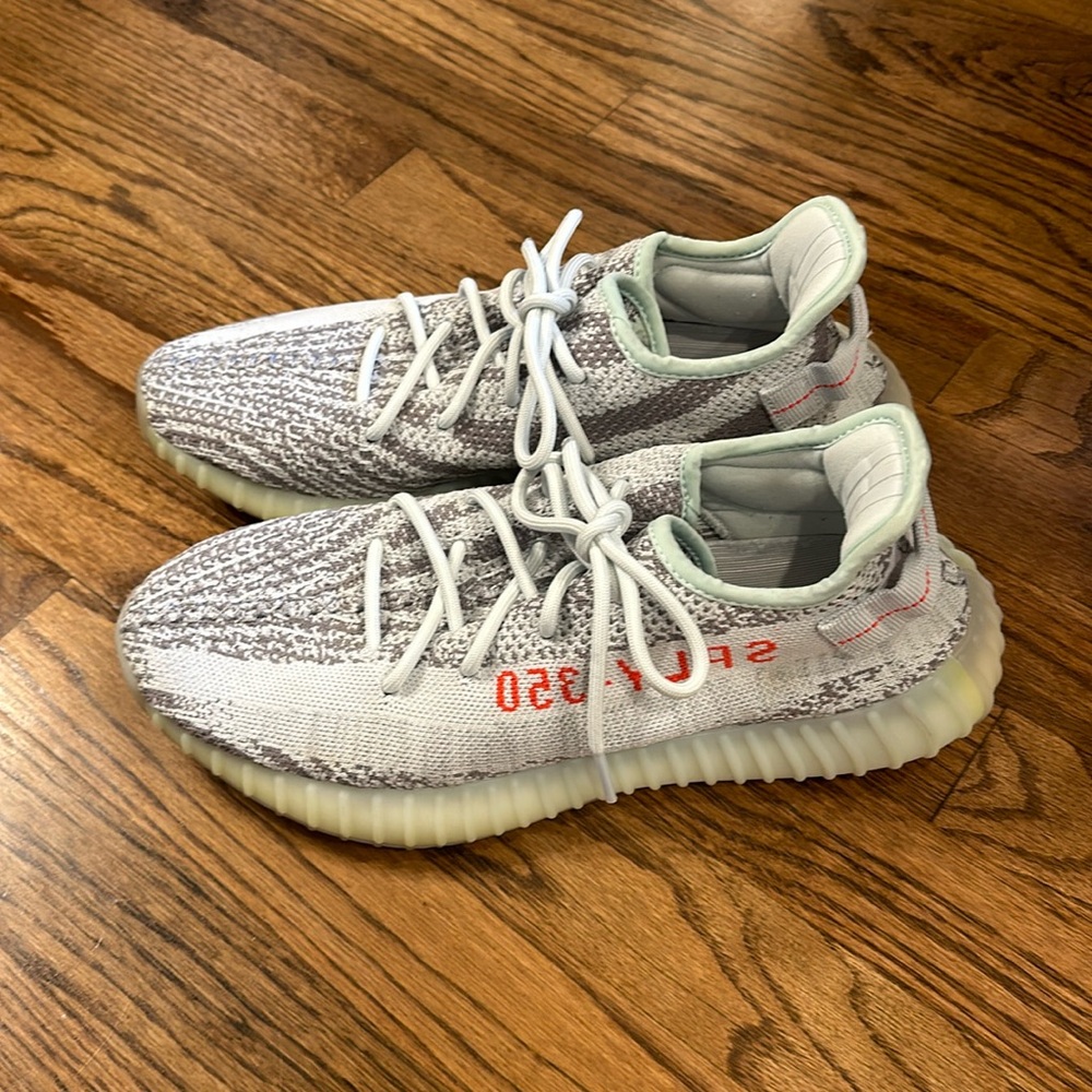 Adidas YEEZY boost
